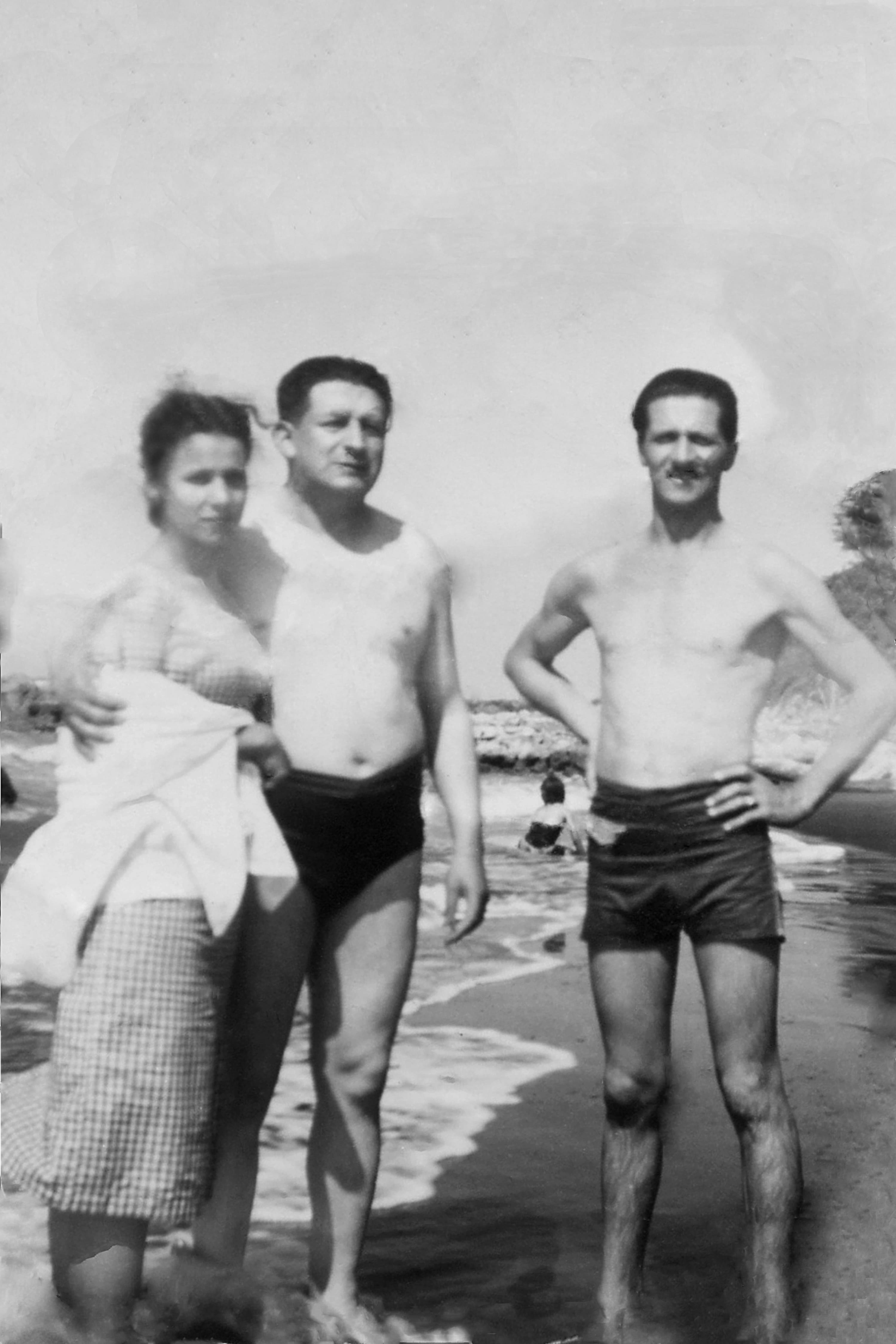 Black and white photo - after restoration